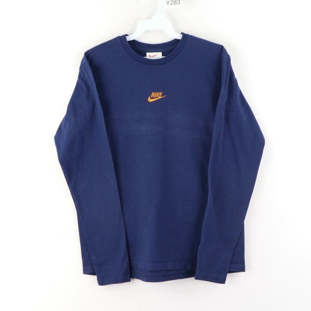 travis scott center swoosh